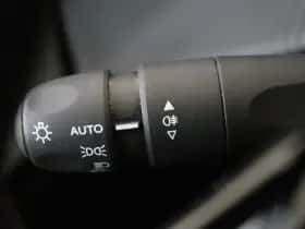 Peugeot 208 (2023) thumbnail 29
