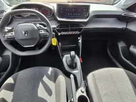 Peugeot 208 (2024) thumbnail 9