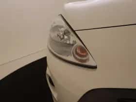 Ford Ka (2016) thumbnail 13