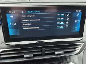 Peugeot 3008 (2021) thumbnail 24