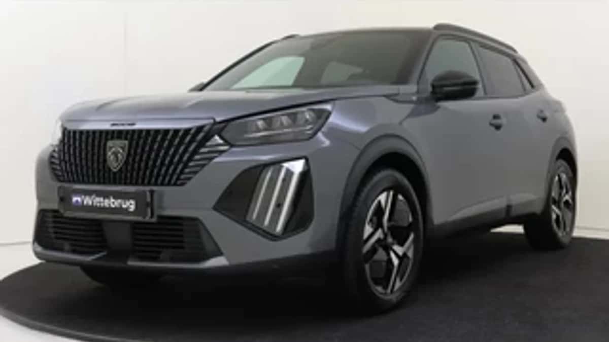 Peugeot e-2008 (2024) — foto 1