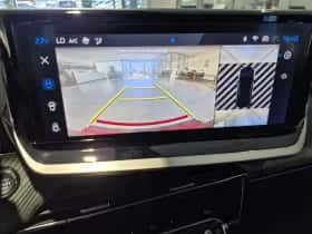 Peugeot 2008 (2024) thumbnail 21