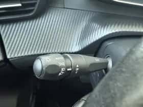 Peugeot e-2008 (2022) thumbnail 28