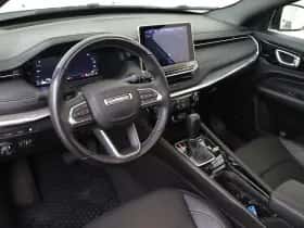 Jeep Compass (2022) thumbnail 43