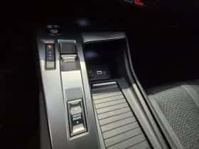 Peugeot 308 (2023) thumbnail 17