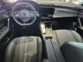 Peugeot 308 (2023) thumbnail 8