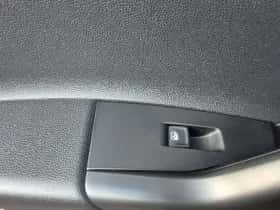 Volkswagen Polo (2025) thumbnail 37
