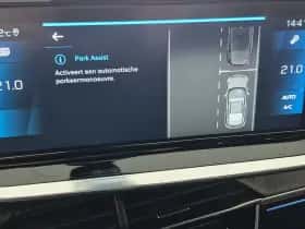 Peugeot 2008 (2021) thumbnail 26