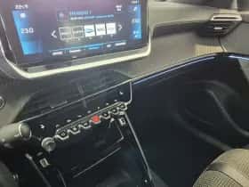 Peugeot 2008 (2021) thumbnail 27