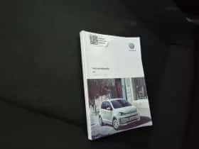 Volkswagen Up! (2019) thumbnail 10