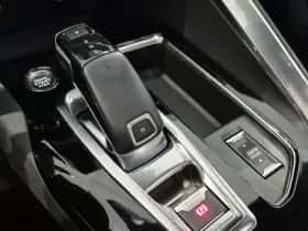 Peugeot 5008 (2022) thumbnail 16