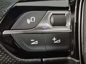 Peugeot 5008 (2022) thumbnail 39