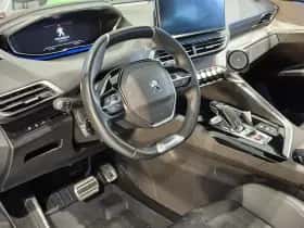 Peugeot 5008 (2022) thumbnail 8