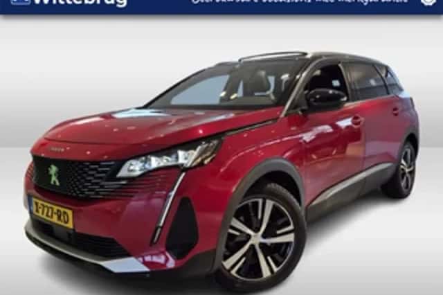 Peugeot 5008 (2022) thumbnail 1