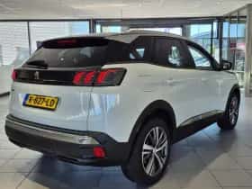 Peugeot 3008 (2021) thumbnail 44