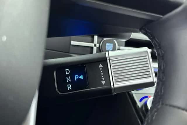 Hyundai Santa Fe (2025) thumbnail 21