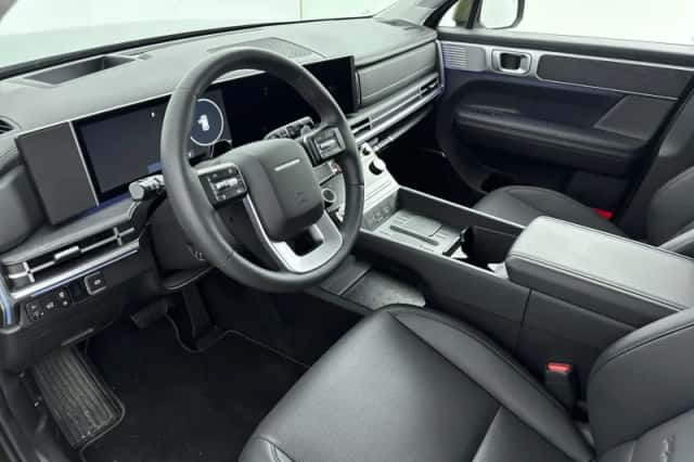 Hyundai Santa Fe (2025) thumbnail 24