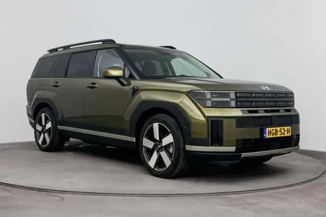 Hyundai Santa Fe (2025) thumbnail 7