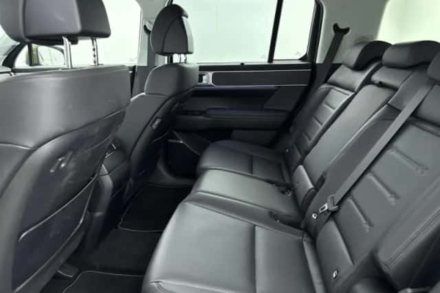 Hyundai Santa Fe (2025) thumbnail 9