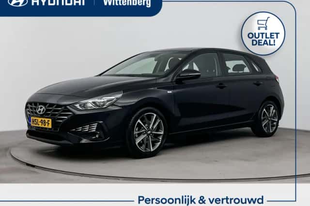 Hyundai i30 (2023) thumbnail 1