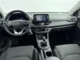 Hyundai i30 (2023) thumbnail 11