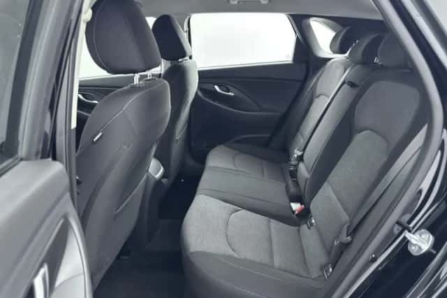 Hyundai i30 (2023) thumbnail 12