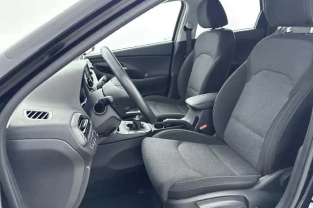 Hyundai i30 (2023) thumbnail 16