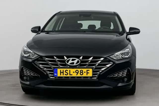 Hyundai i30 (2023) thumbnail 4