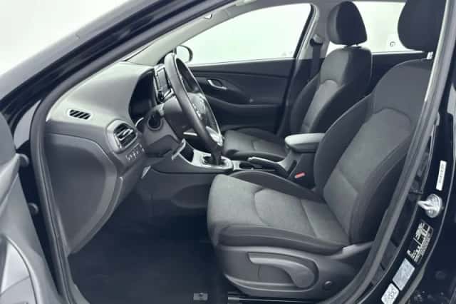 Hyundai i30 (2023) thumbnail 7