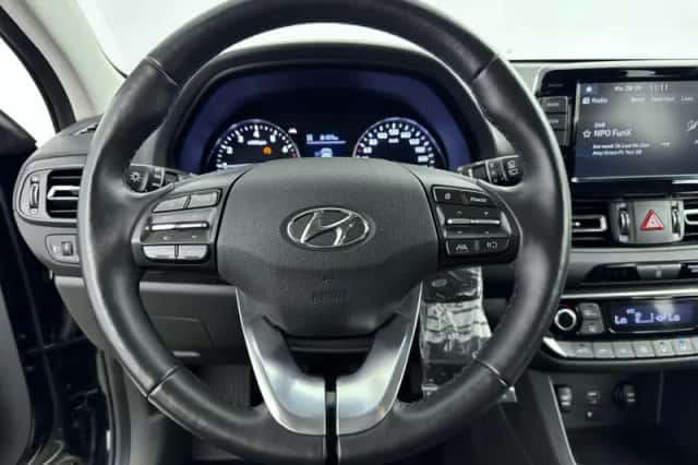 Hyundai i30 (2023) thumbnail 10