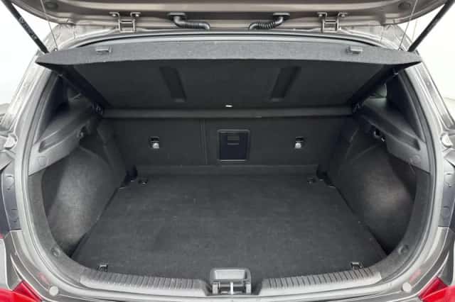Hyundai i30 (2019) thumbnail 14