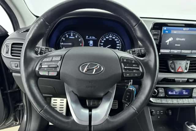 Hyundai i30 (2019) thumbnail 19