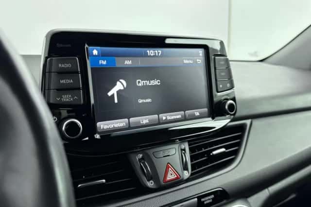 Hyundai i30 (2019) thumbnail 22