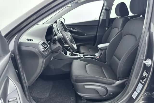 Hyundai i30 (2019) thumbnail 9