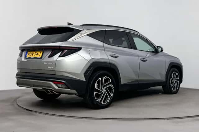 Hyundai Tucson (2025) thumbnail 2