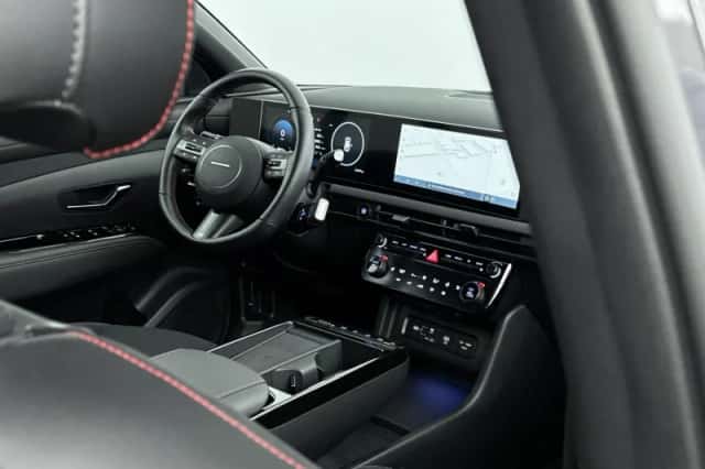 Hyundai Tucson (2025) thumbnail 32