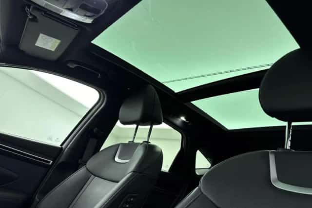 Hyundai Tucson (2022) thumbnail 24