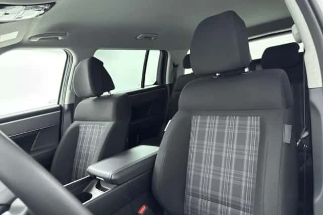 Hyundai Santa Fe (2025) thumbnail 18
