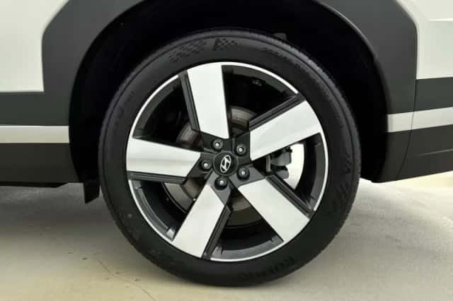 Hyundai Santa Fe (2025) thumbnail 29