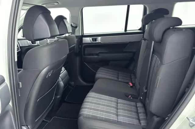 Hyundai Santa Fe (2025) thumbnail 30