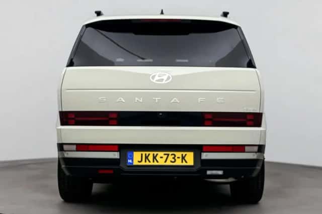 Hyundai Santa Fe (2025) thumbnail 6
