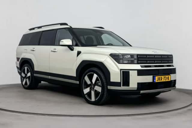 Hyundai Santa Fe (2025) thumbnail 7
