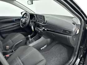 Hyundai Bayon (2022) thumbnail 8
