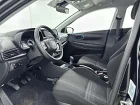 Hyundai Bayon (2022) thumbnail 9