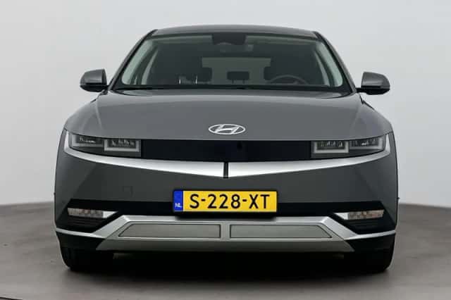 Hyundai Ioniq 5 (2025) thumbnail 5