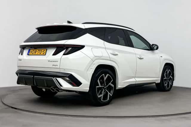 Hyundai Tucson (2025) thumbnail 2