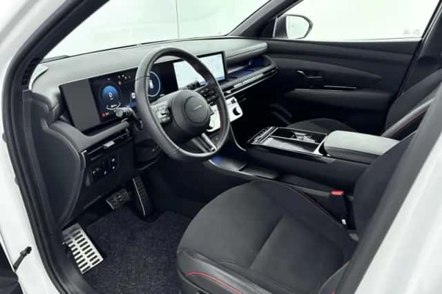 Hyundai Tucson (2025) thumbnail 11