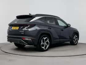 Hyundai Tucson (2022) thumbnail 2