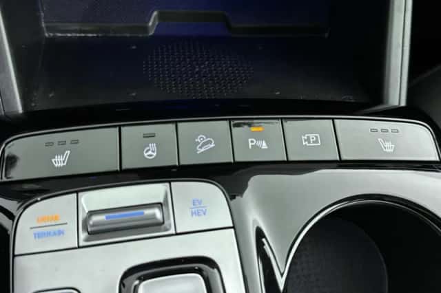 Hyundai Tucson (2022) thumbnail 9