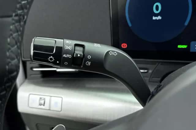 Hyundai Kona (2025) thumbnail 17